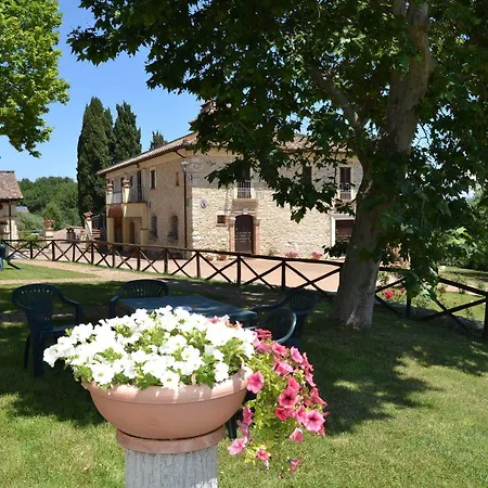 Casa di campagna Tenuta Pizzogallo